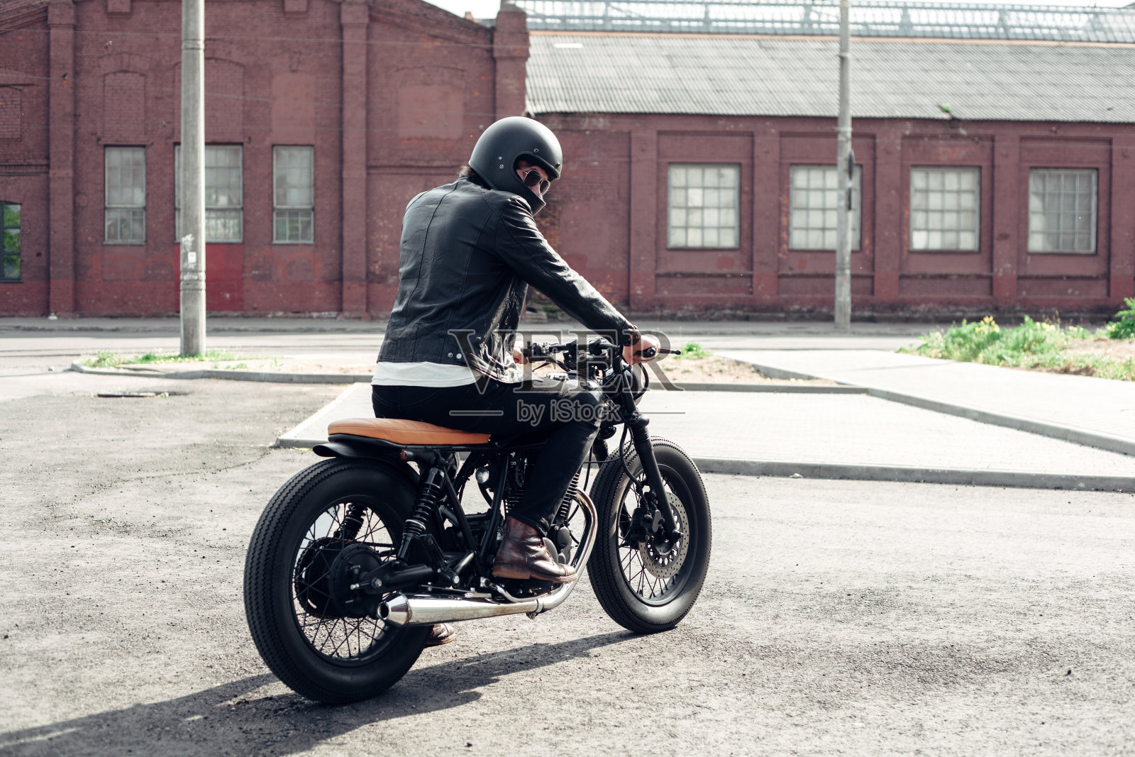 摩托车和老式定制摩托车照片摄影图片