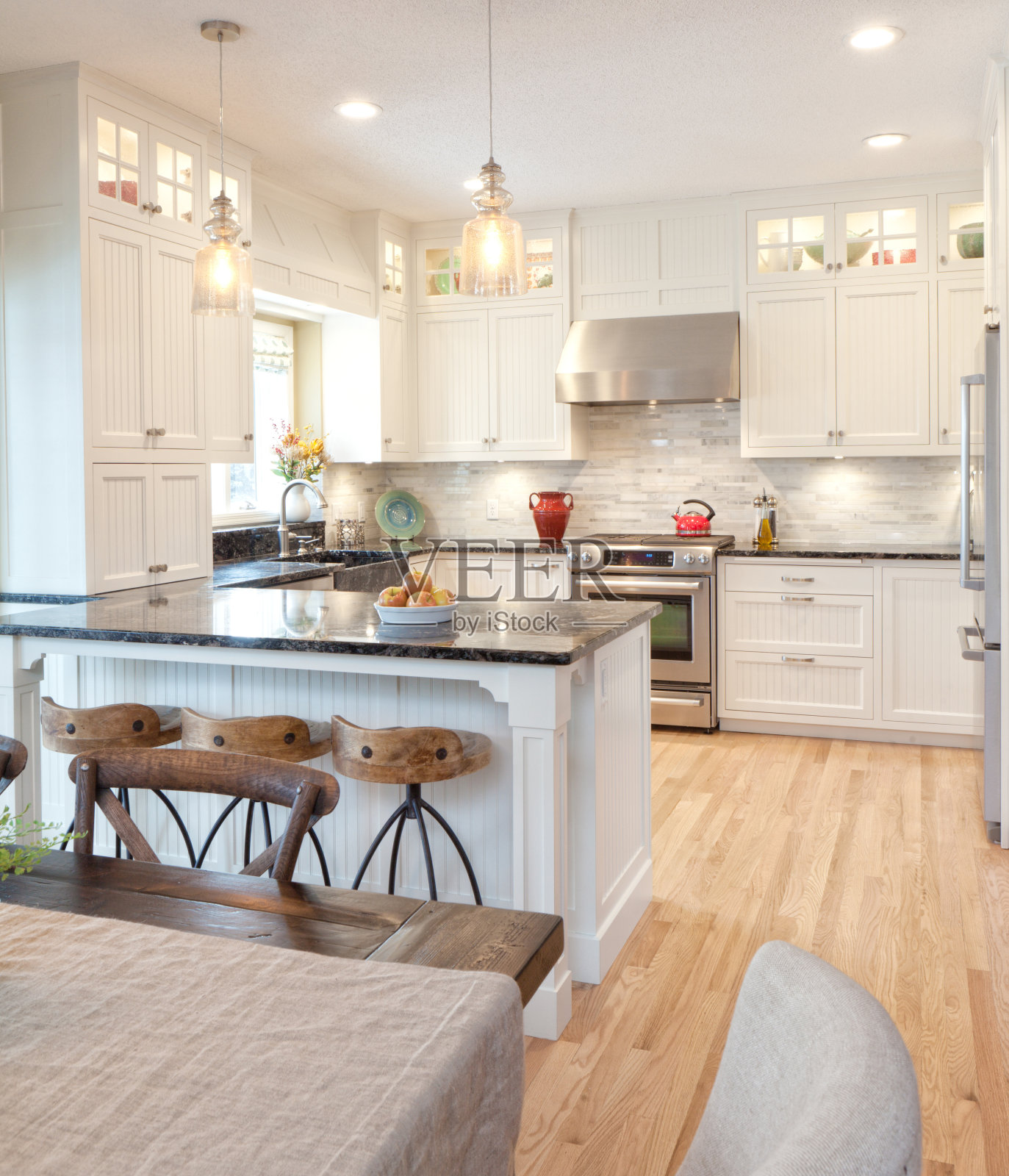 开放式概念家庭厨房改造改进和附加室内设计照片摄影图片