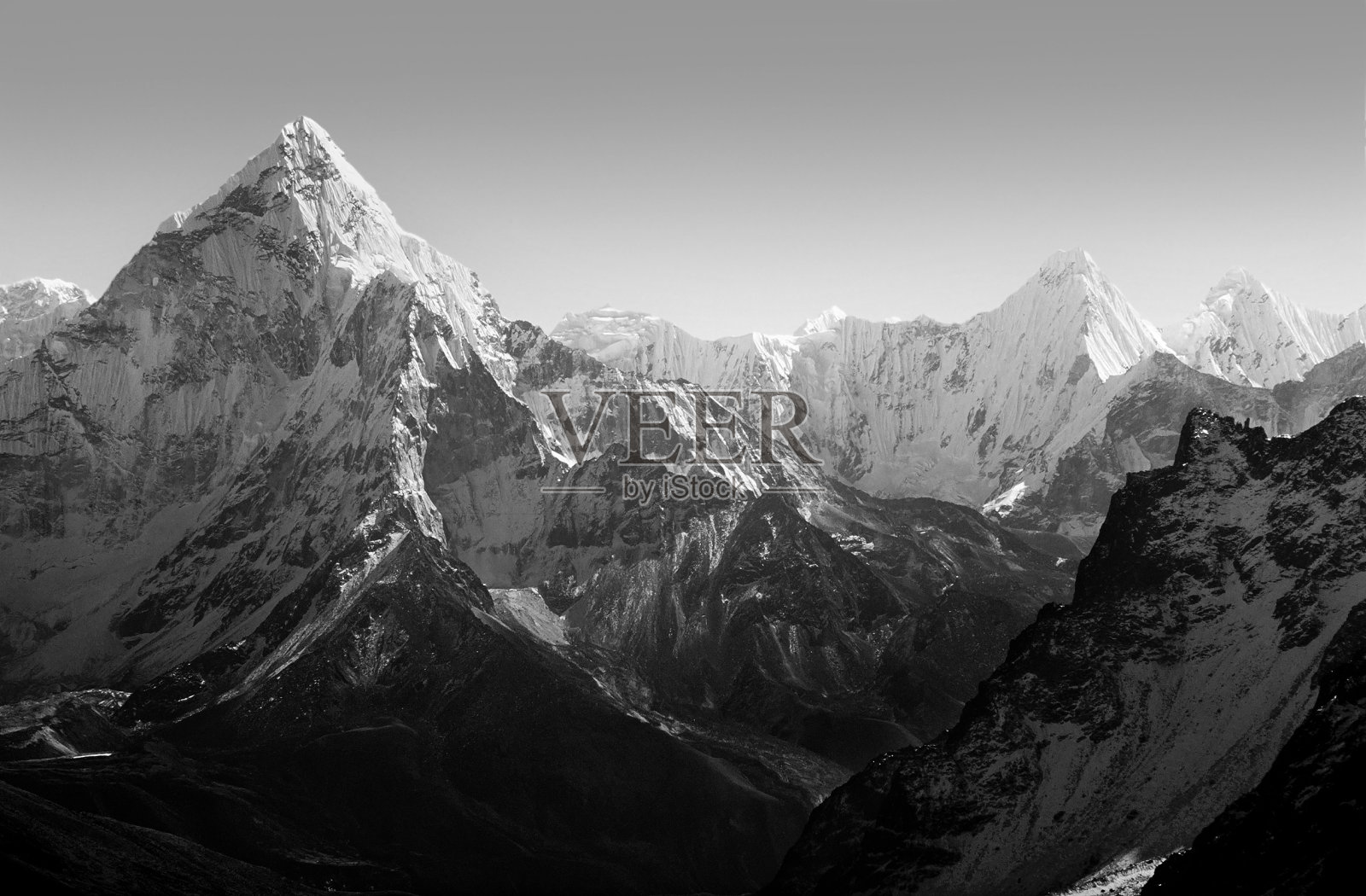 喜马拉雅黑白山脉照片摄影图片