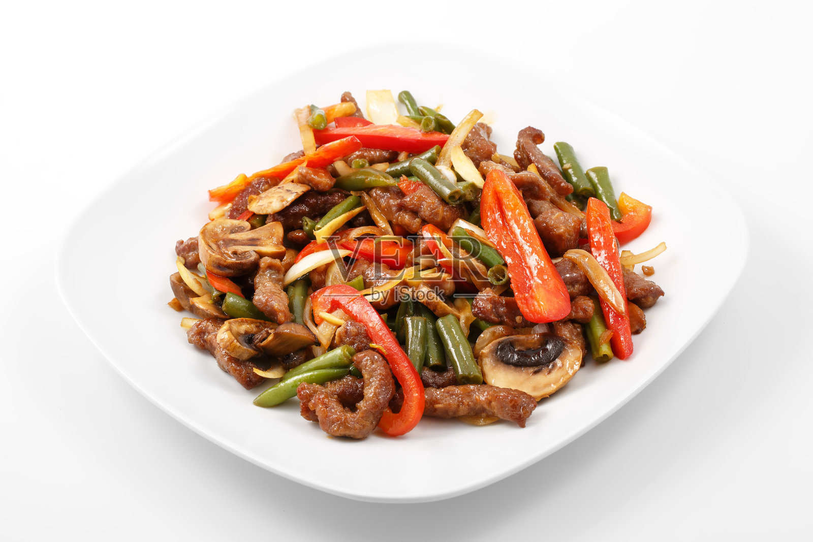 中国肉，猪肉，中国酱，蘑菇，青豆，甜椒照片摄影图片