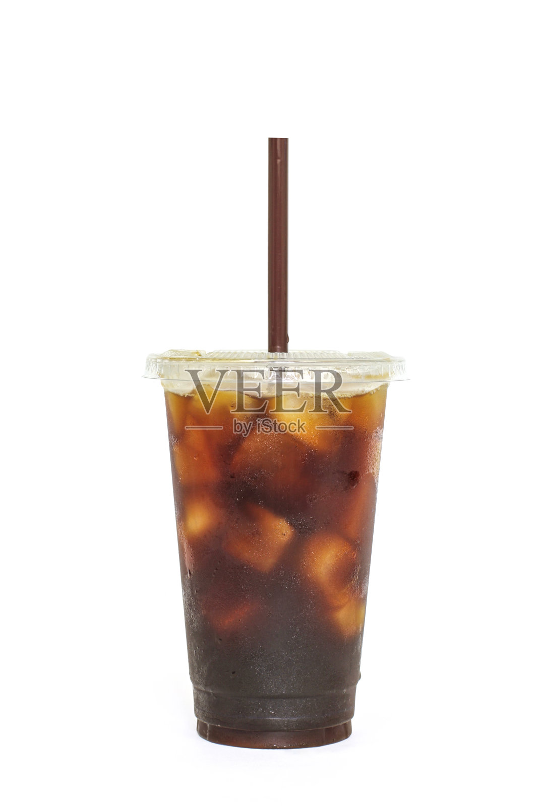 冰咖啡，白背景上的黑咖啡照片摄影图片