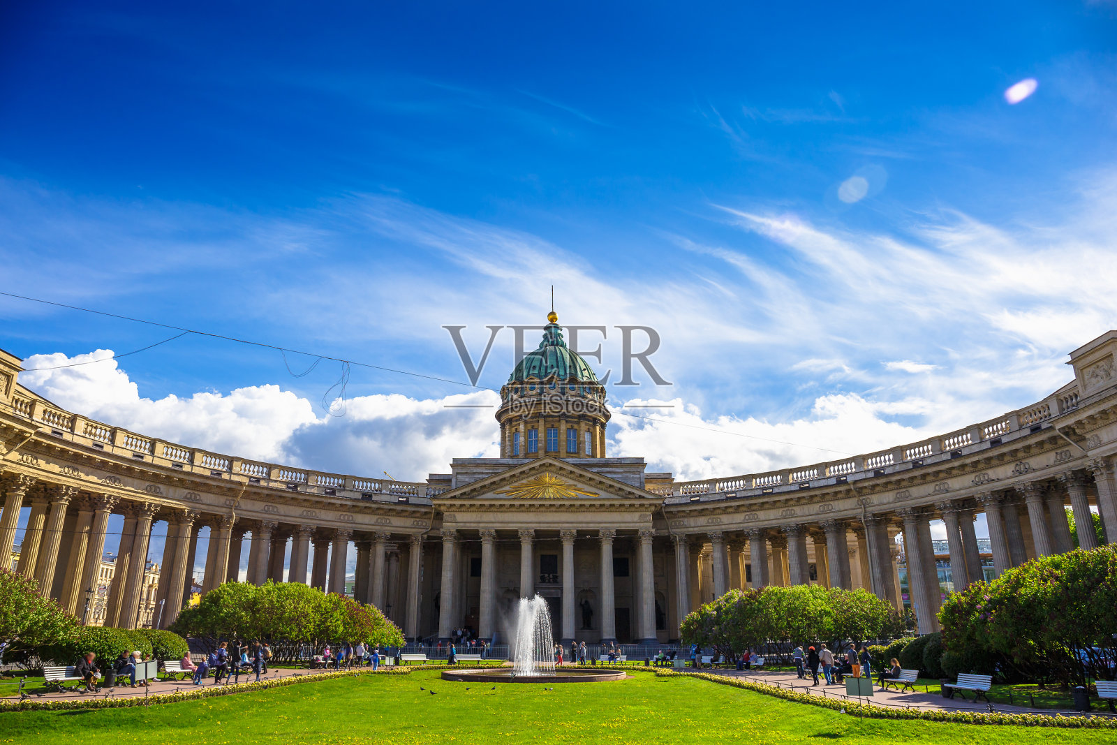 圣彼得堡喀山大教堂正面照片摄影图片