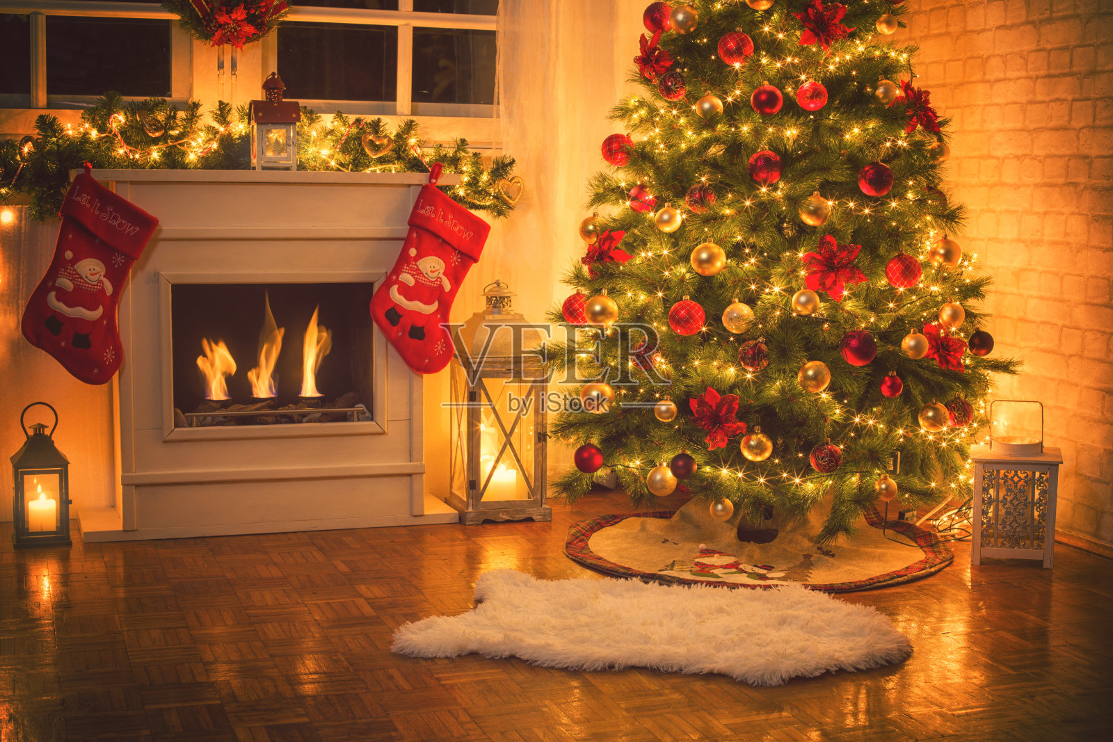 圣诞节的圣诞树商用摄影图片_店铺背景_背景底纹-图行天下素材网