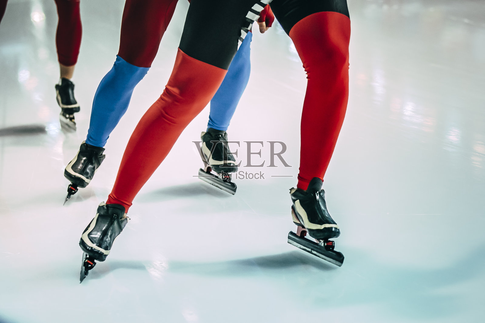 女孩的速度滑冰腿的特写照片摄影图片