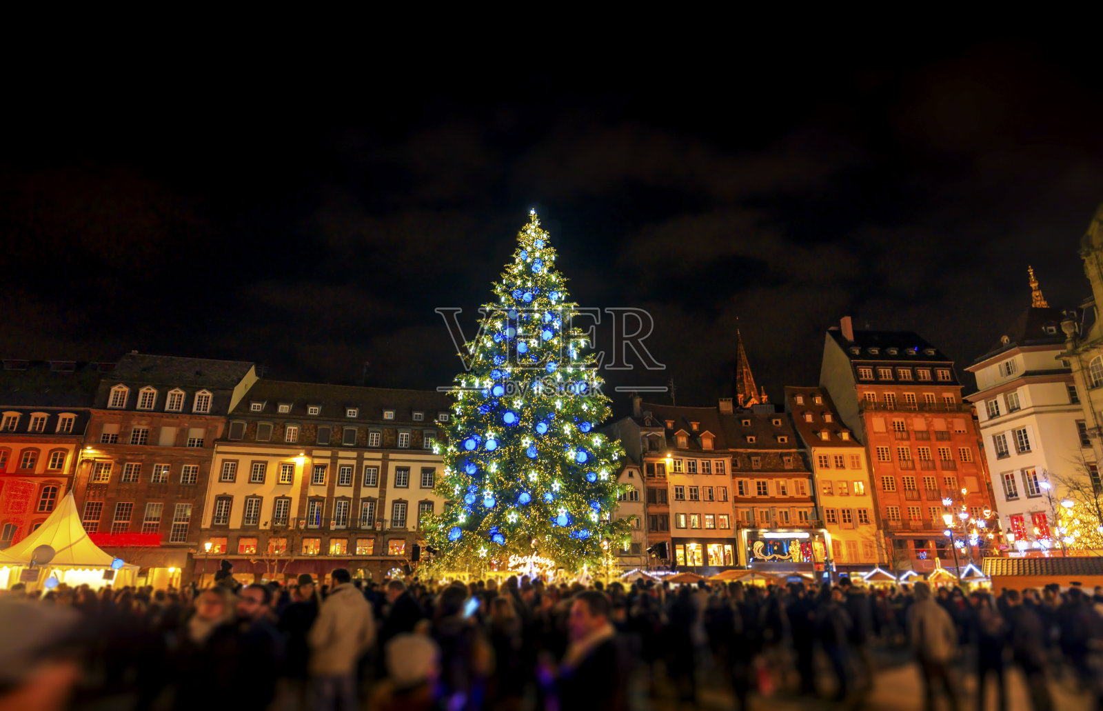 法国阿尔萨斯斯特拉斯堡市的圣诞节照片摄影图片