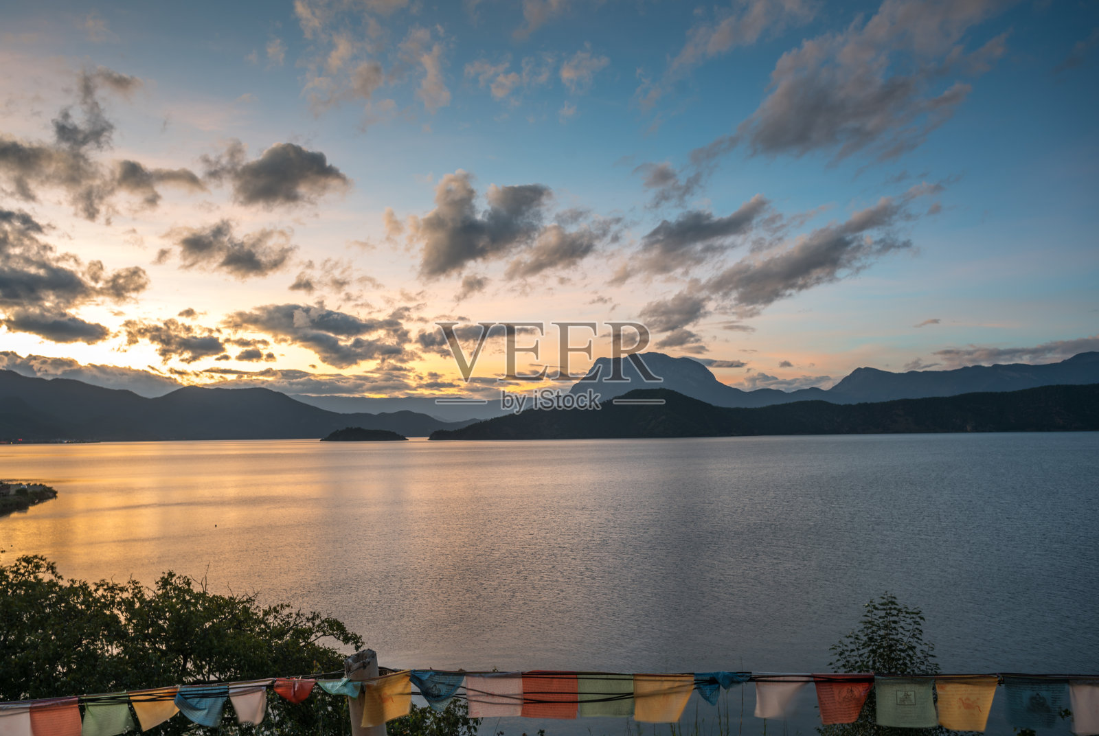 泸沽湖风景照片摄影图片