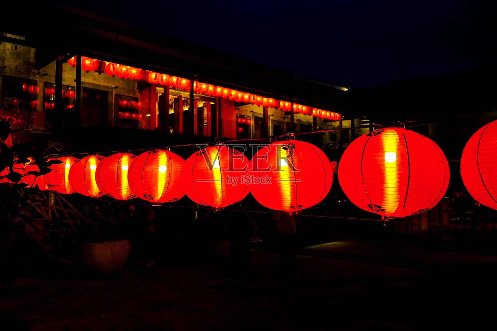 红灯笼为中国新年装饰照片摄影图片