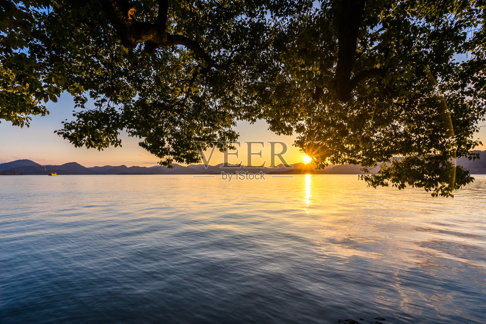 日落时分杭州西湖的风景照片摄影图片