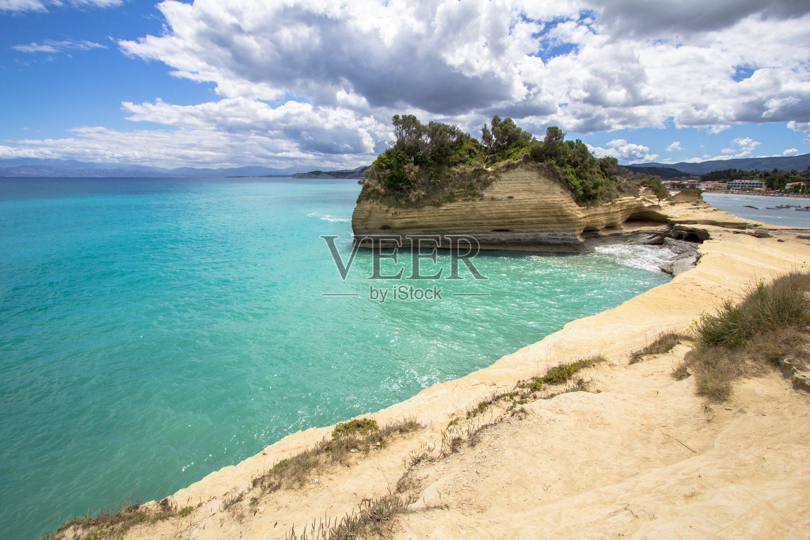 希腊科孚岛的西达里海岸线照片摄影图片