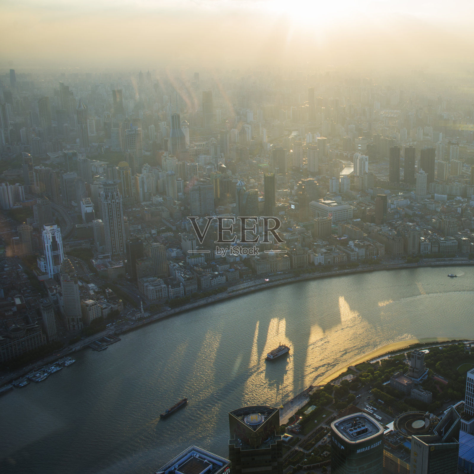 上海城市的天际线照片摄影图片