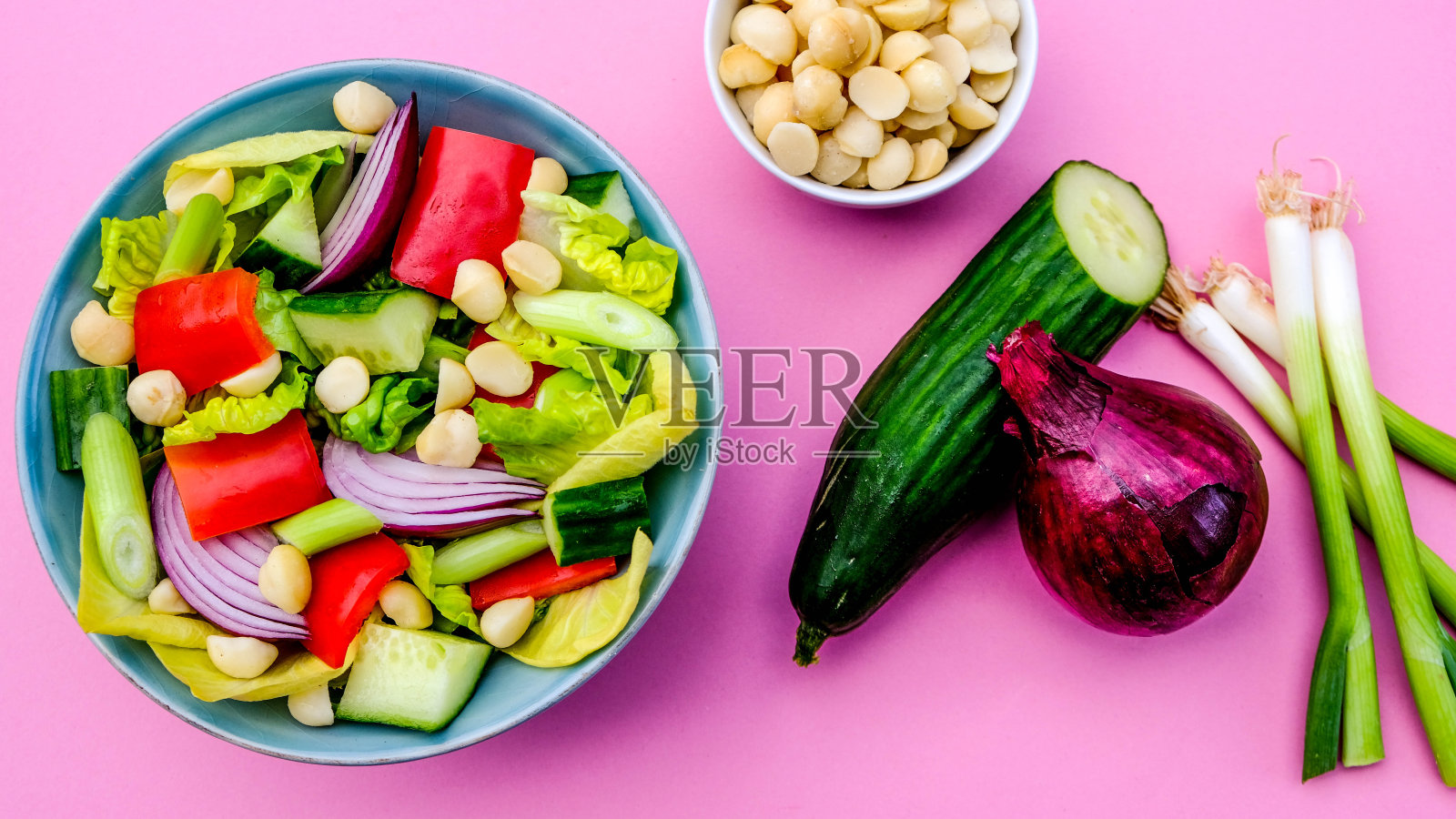 健康的素食者或纯素食夏威夷坚果沙拉照片摄影图片