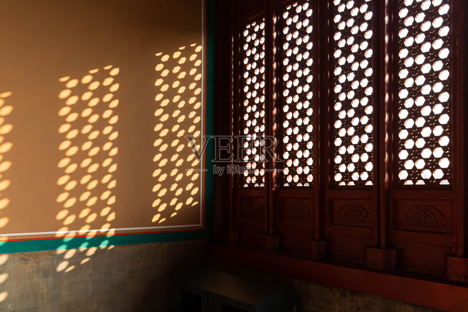 美丽的光影在北京紫禁城的房间照片摄影图片