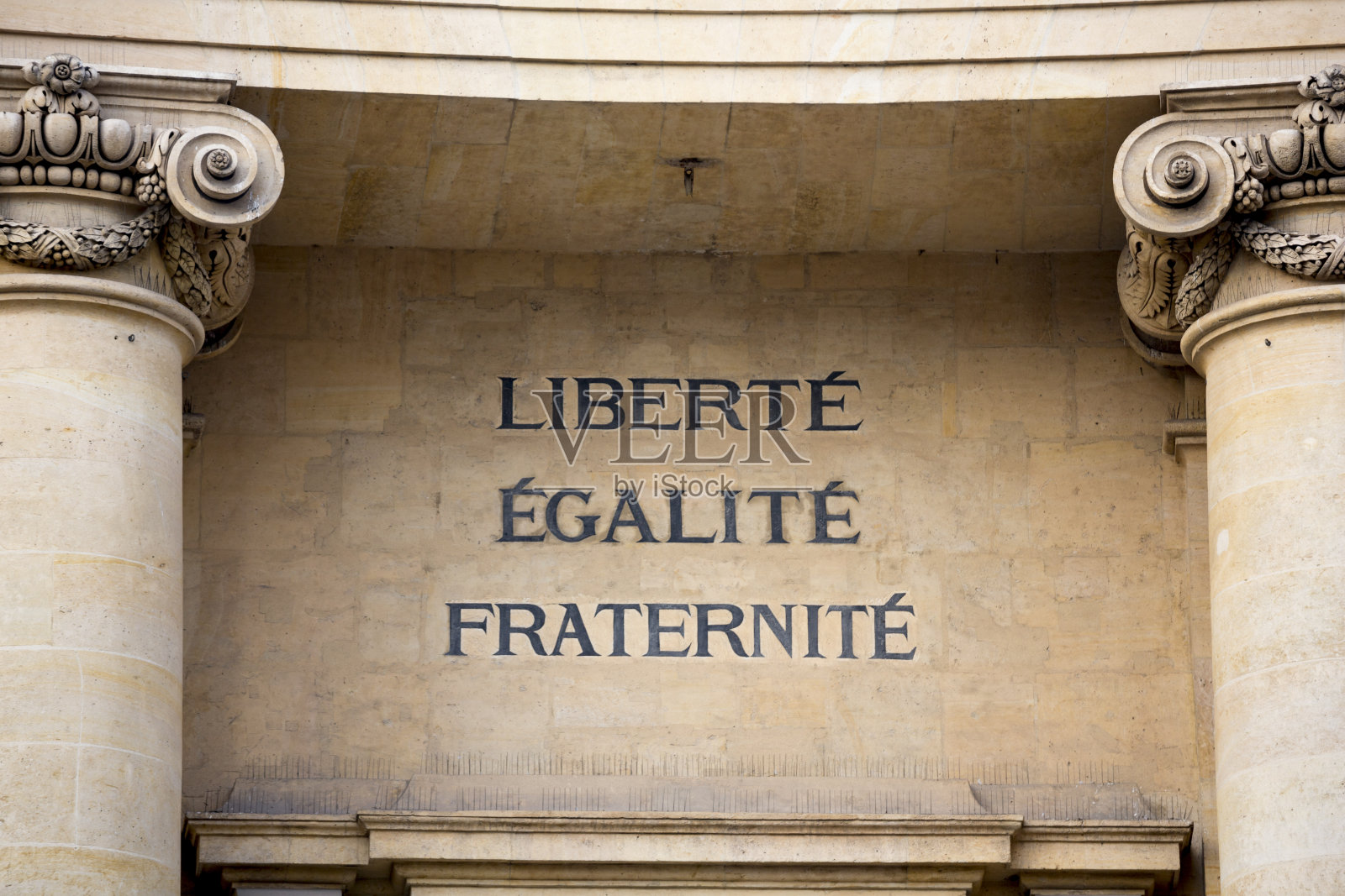 法国巴黎口号:自由、平等、博爱照片摄影图片