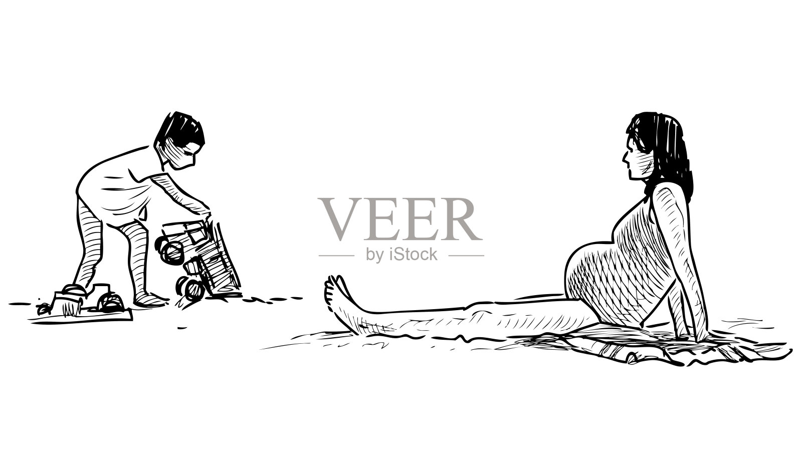 孕妇和她的小儿子在海滩上晒太阳的素描插画图片素材