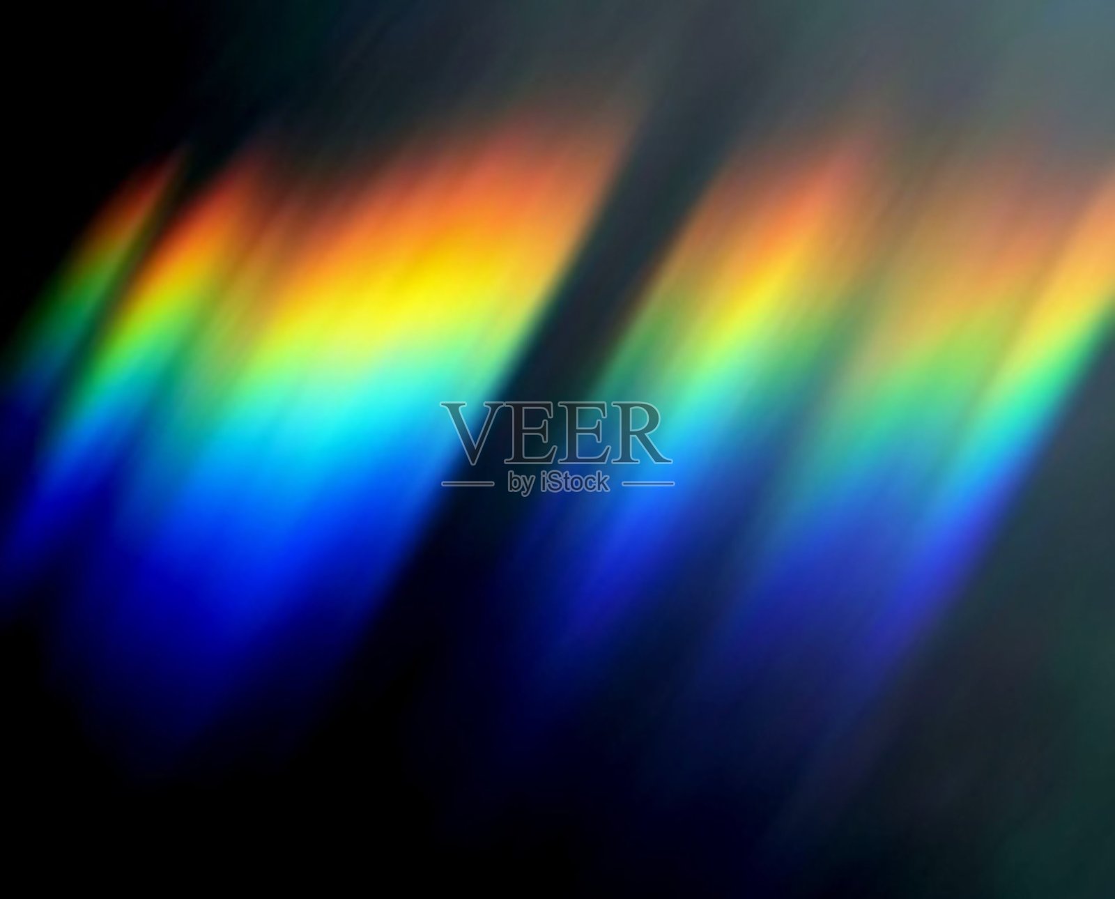 黑色背景上的抽象彩虹。网页设计。桌面背景。镜头光晕。阳光照片摄影图片