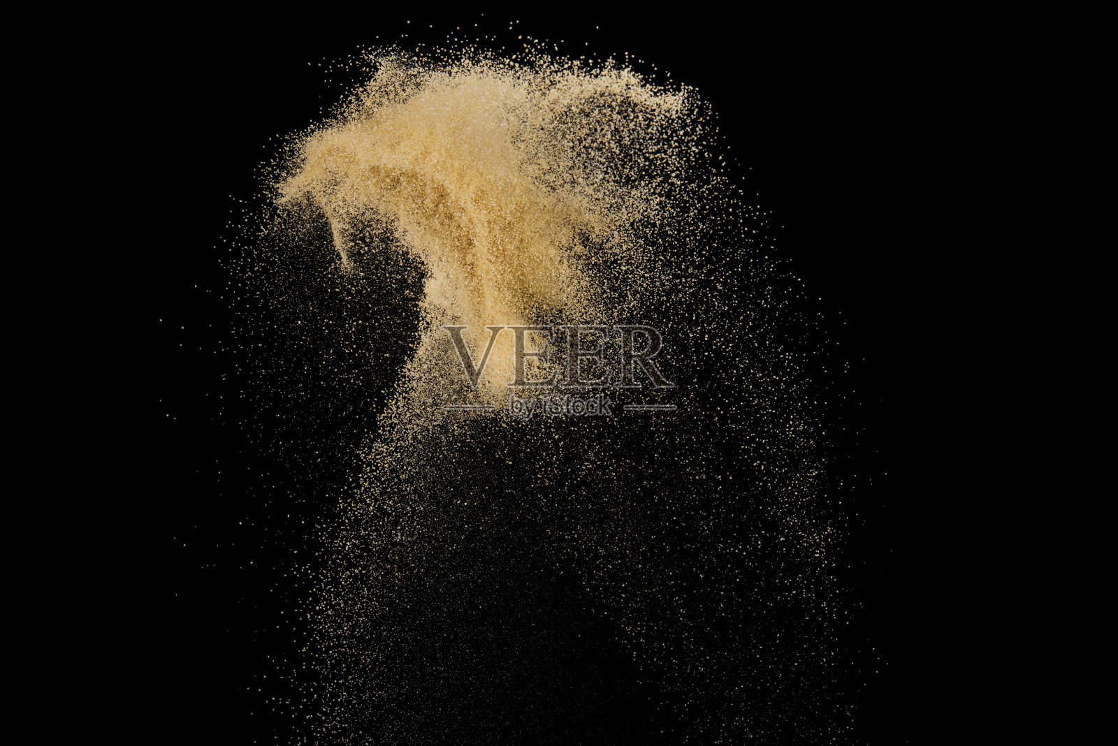 沙飞溅爆炸孤立在黑色背景，投掷冻结停止运动的对象设计照片摄影图片