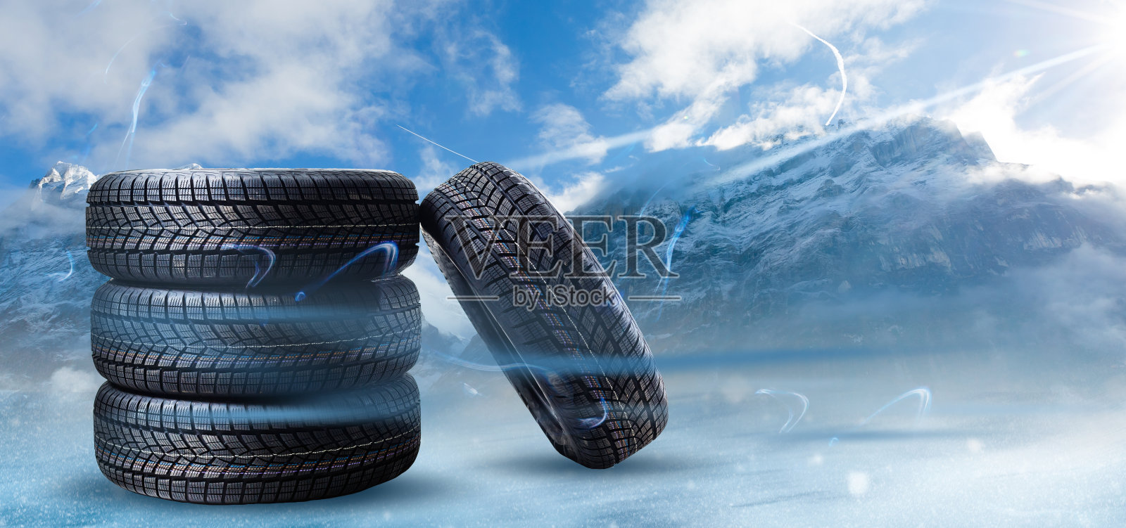 四个黑色轮胎冬天下雪的轮胎照片摄影图片