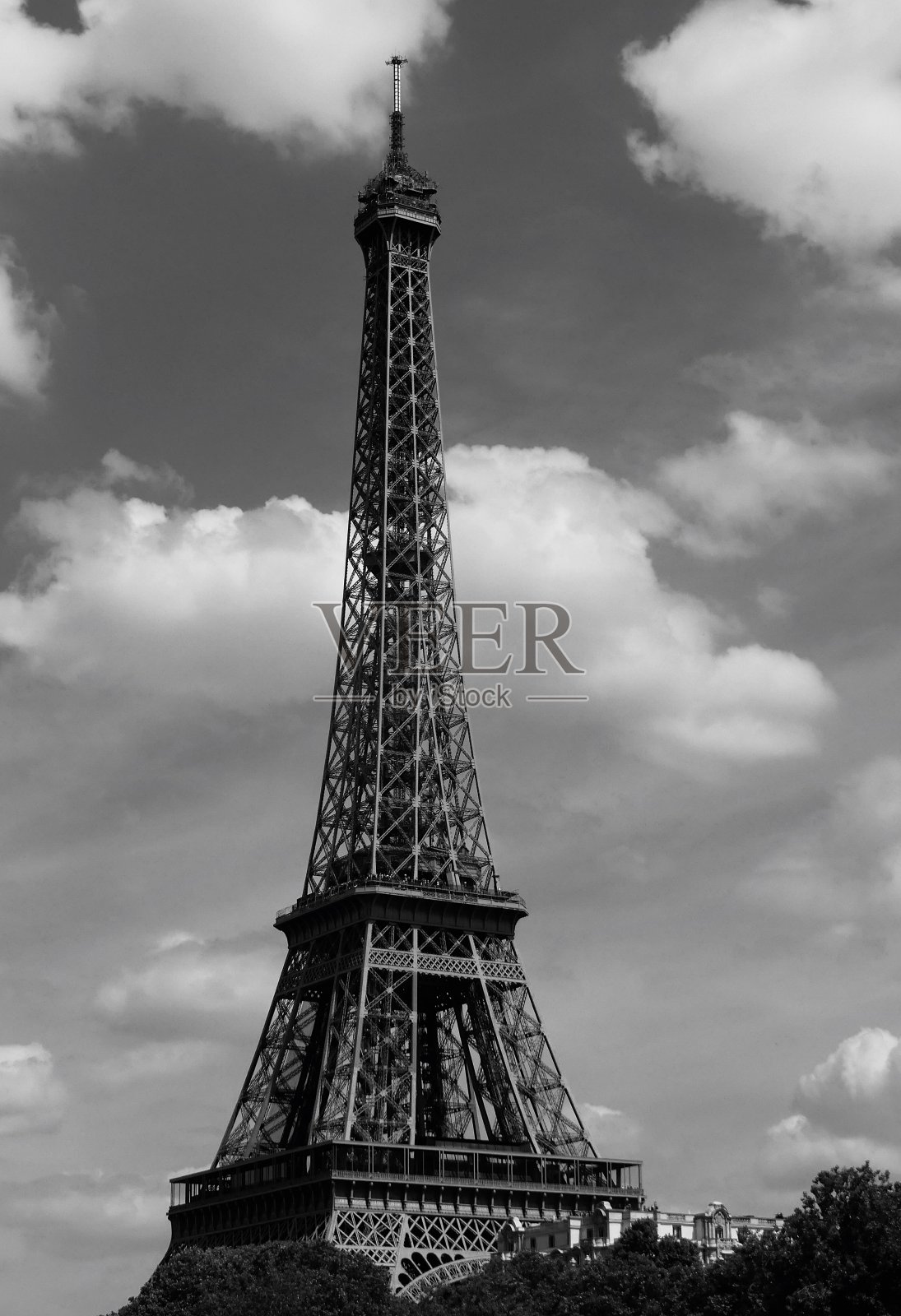 黑色和白色的埃菲尔铁塔照片摄影图片