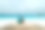塞舌尔热带岛屿，年轻男女在白色海滩度假期间的马赫塞舌尔，Praslin塞舌尔素材图片